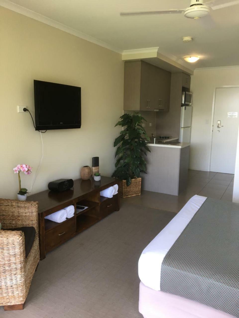 Airlie Central Apartments Airlie Beach Kültér fotó