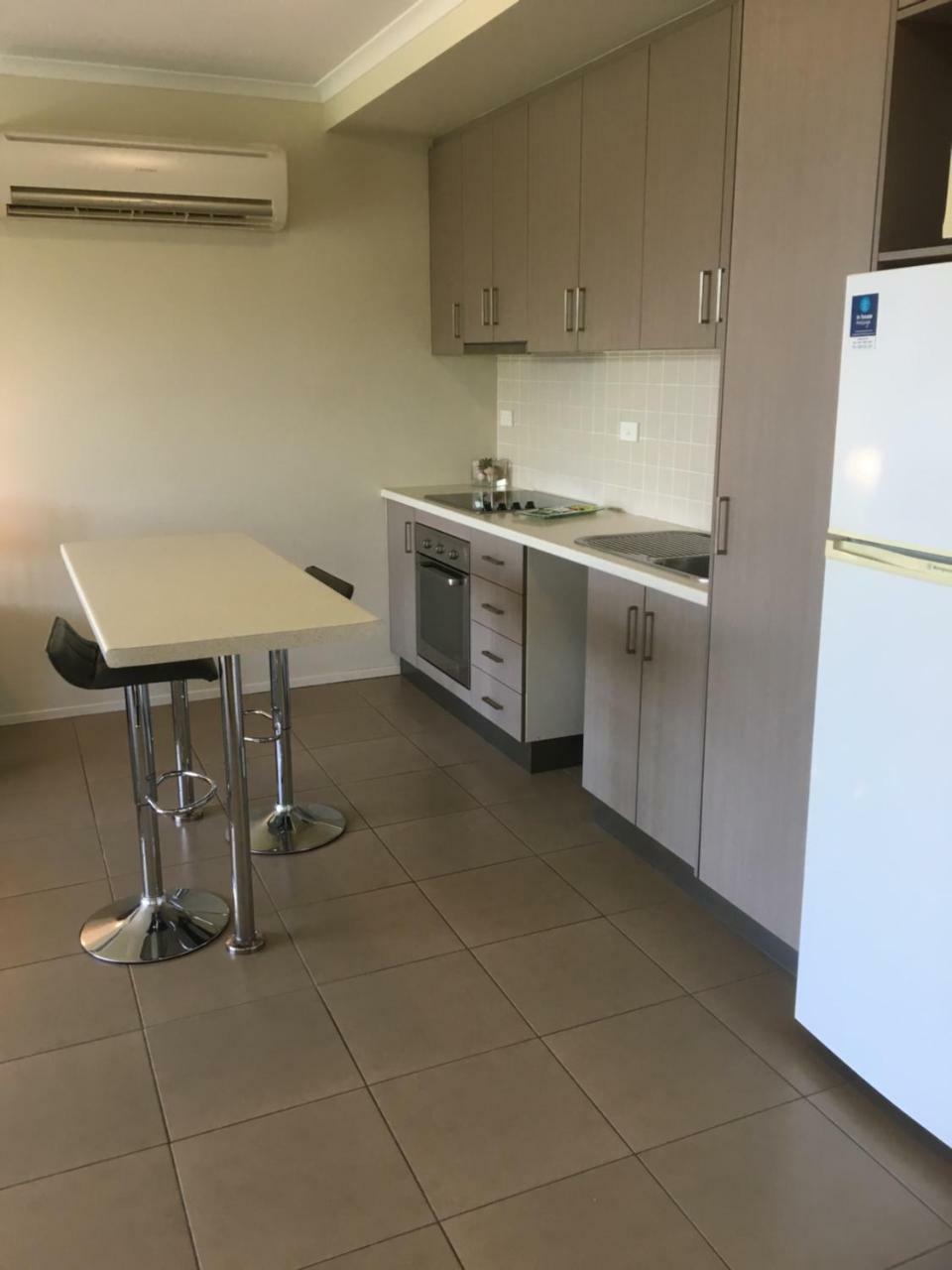 Airlie Central Apartments Airlie Beach Kültér fotó